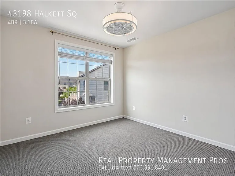 43198 Halkett Sq — Photo 22