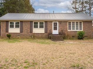 429 Morningside Dr, Fayetteville, NC 28311