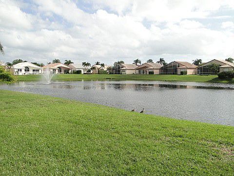 Very Private Premium Lakefront Lot