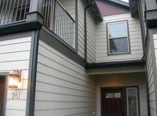 261 Daisy Creek Village Dr, Central Pt, OR 97502