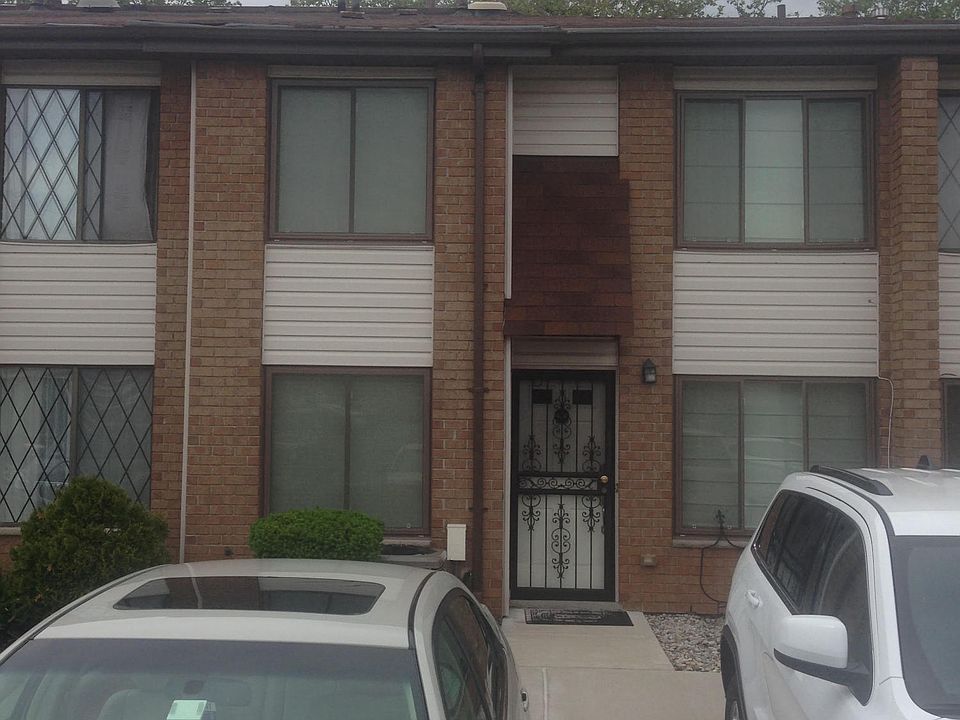 1st image of 40 Meadow Pl APT M