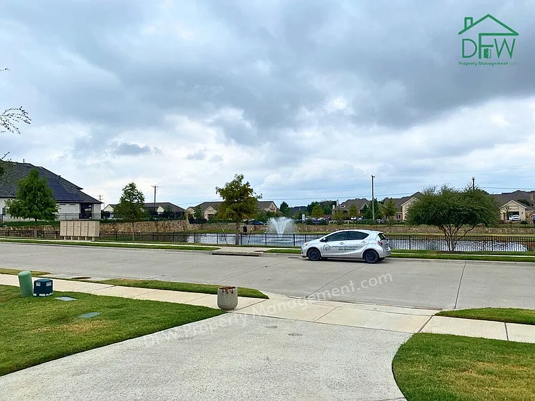 2151 Lassen Dr — Photo 4