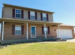 6030 Sean Cir, Blanchester, OH 45107