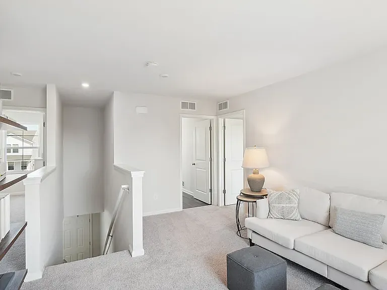 114 Katsura Way — Photo 8