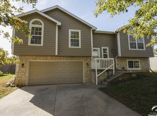 2949 Whitmore Dr, Lawrence, KS 66046