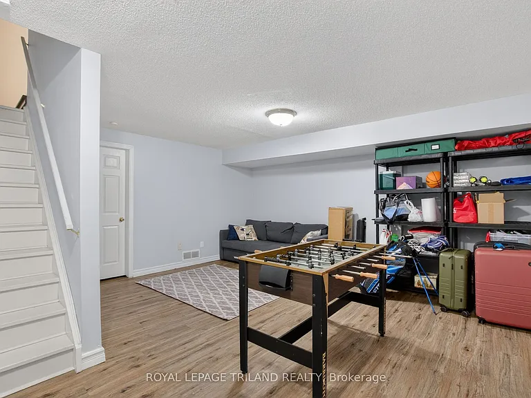 1415 Commissioners Rd W #21 — Photo 29