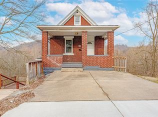 807 8th St, Trafford, PA 15085