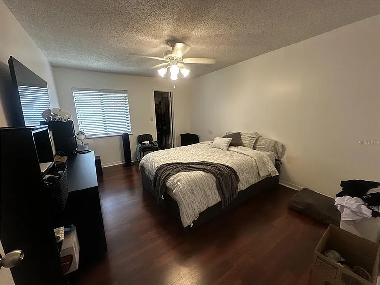 202 Riverbend Dr #204 — Photo 7