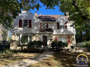 904 Sherwood Way, Emporia, KS 66801