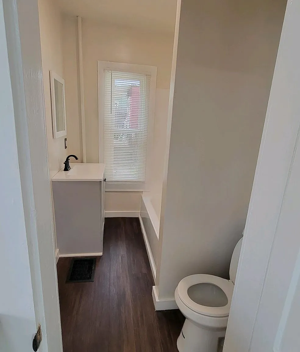 15 Balding Ave — Photo 2