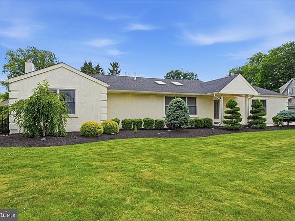 4th image of 3637 Buck Rd