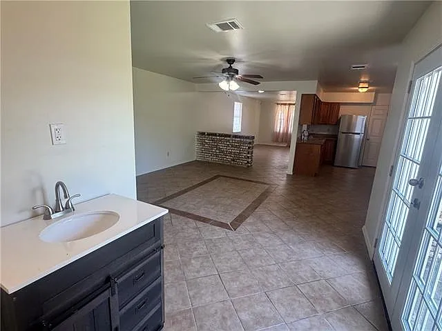 7425 Edward St — Photo 11