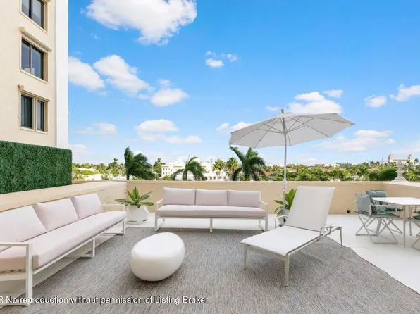 150 Bradley Pl APT 306, Palm Beach, FL 33480