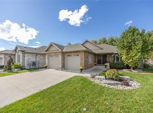 841 Manhattan Dr, Sarnia, ON N7S 0B4