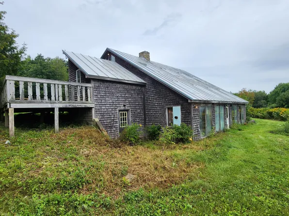 91 Peavey Town Road, Montville, ME 04941