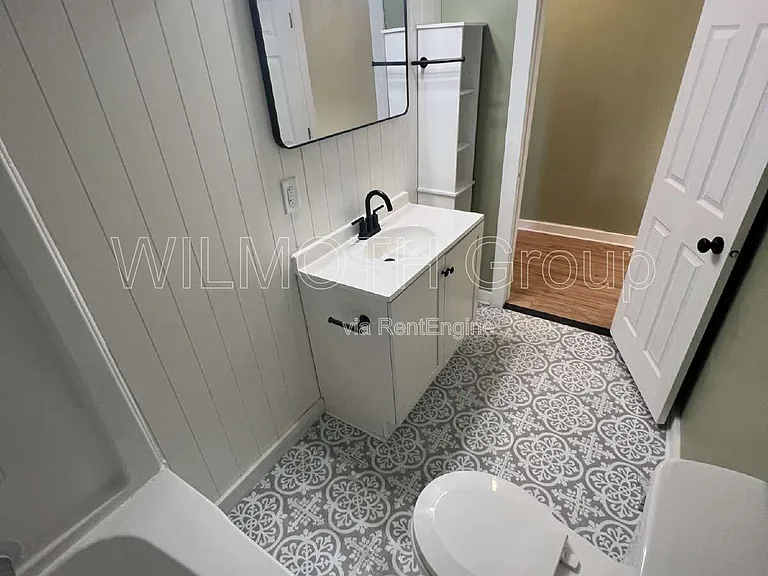 2530 N Temple Ave — Photo 8