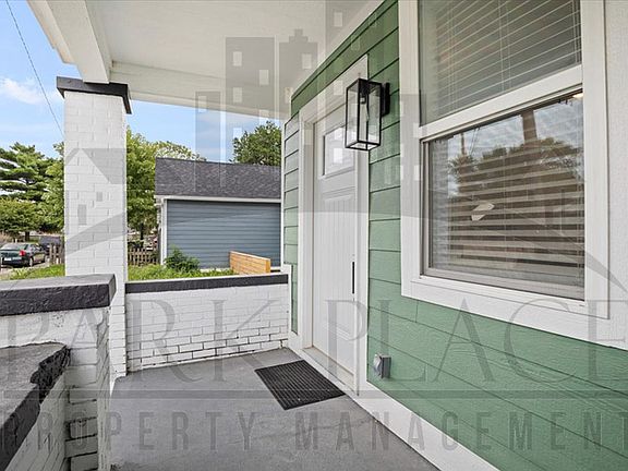 3rd image of 355 E Terrace Ave