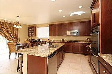 21203 E Rowland Dr — Photo 7