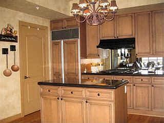 5th image of 3401 Lee Pkwy APT 704