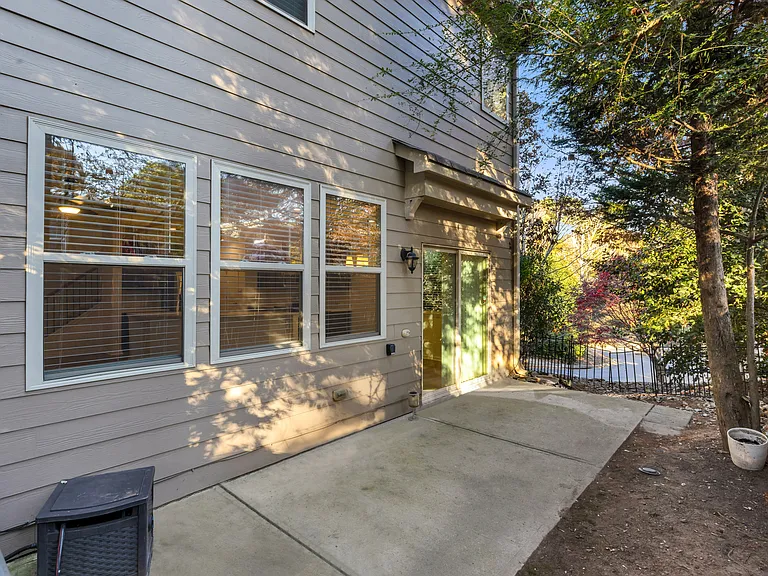 1633 Trailview Way — Photo 11