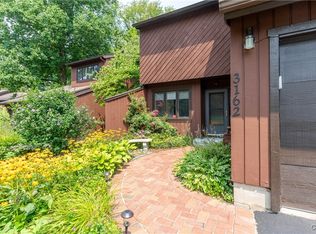 3162 Cadys Arbor, Baldwinsville, NY 13027