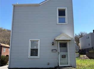 2722 McDowell St, Pittsburgh, PA 15212