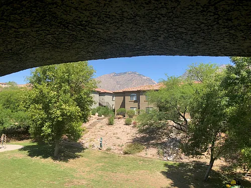 5751 N Kolb Rd Photo 1