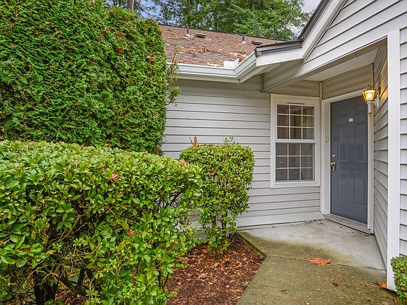 5th image of 8545 166th Ave NE #B103