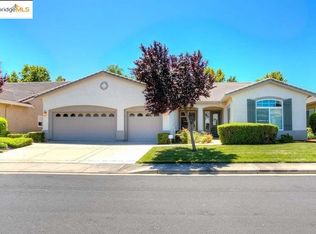 930 Suntan Ln, Brentwood, CA