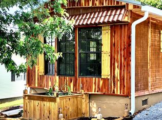 148 Masters St, Erwin, TN 37650