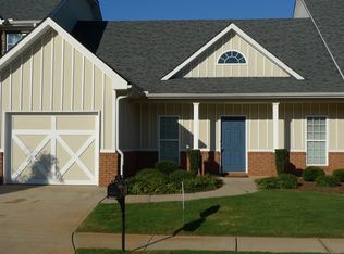 138 Colony Park Ln, Locust Grove, GA 30248