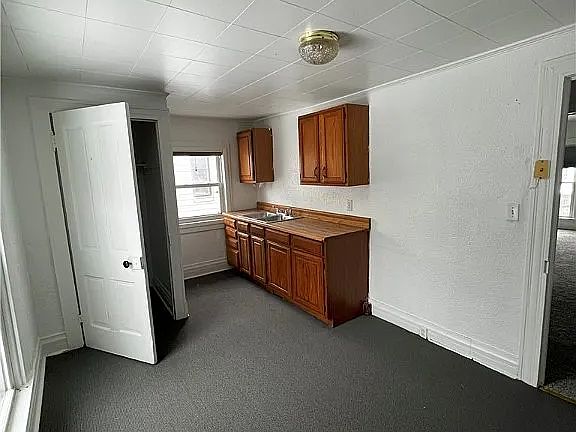 5th image of 126 Grandview Ave #126.5
