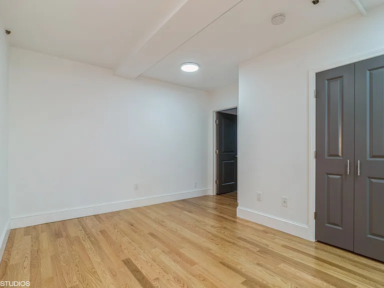 13 Haviland St #4 — Photo 9