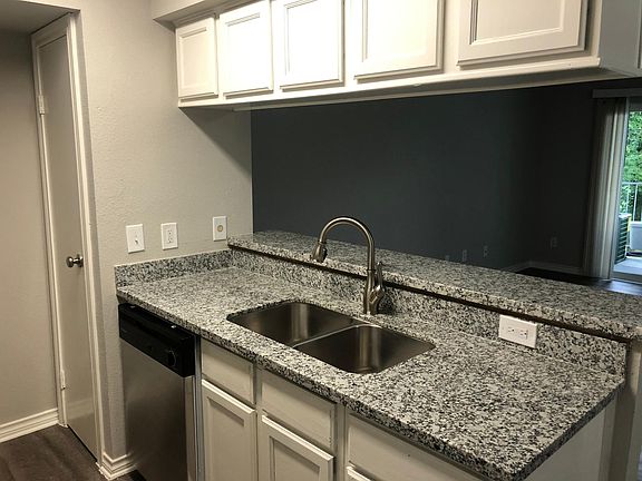 2nd image of 18617 Egret Bay Blvd APT 317