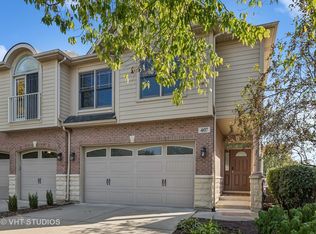 407 Provence Ct, Lisle, IL 60532