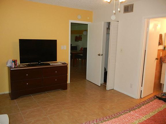 5th image of 8401 Lagos De Campo Blvd APT 210