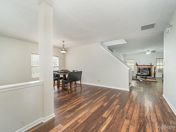 5th image of 161 Ashton Woods Ct