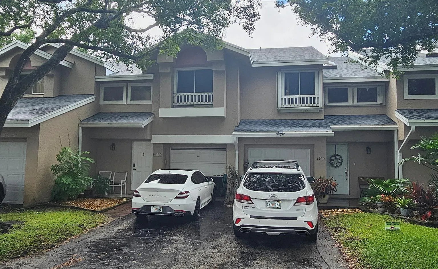 2 bed, 2.5 bath, 1300 sqft, $2,790 — Photo 1