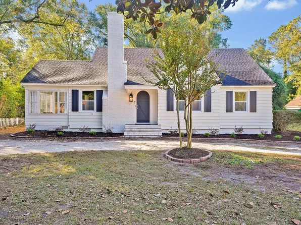 4922 Oleander Dr, Wilmington, NC 28403