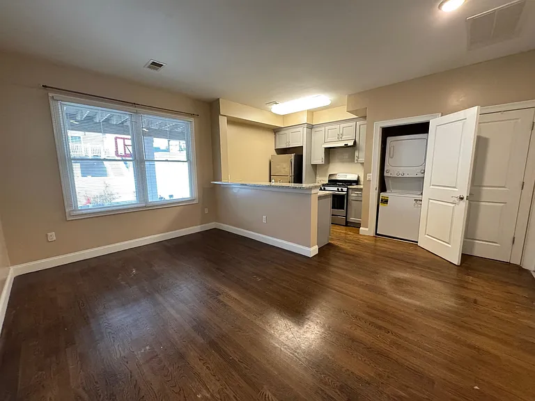 16 Fisk St #1 — Photo 6