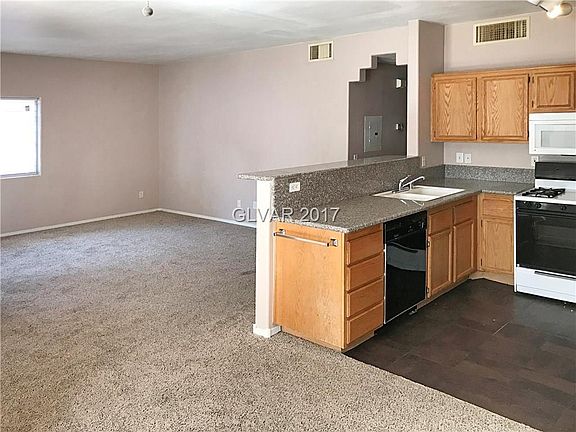 5th image of 2110 N Los Feliz St #1030