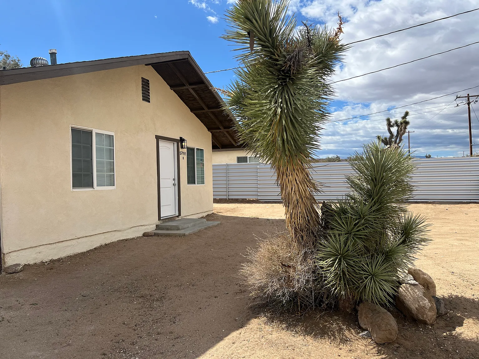 1 bed, 500 sqft, $1,300 — Photo 3