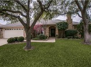 3713 Fieldcrest Ln, Bedford, TX 76021