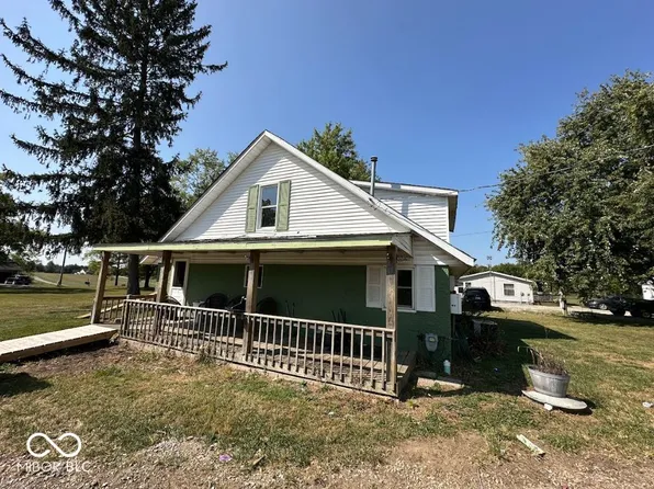 7246 W Fall Creek Dr, Pendleton, IN 46064