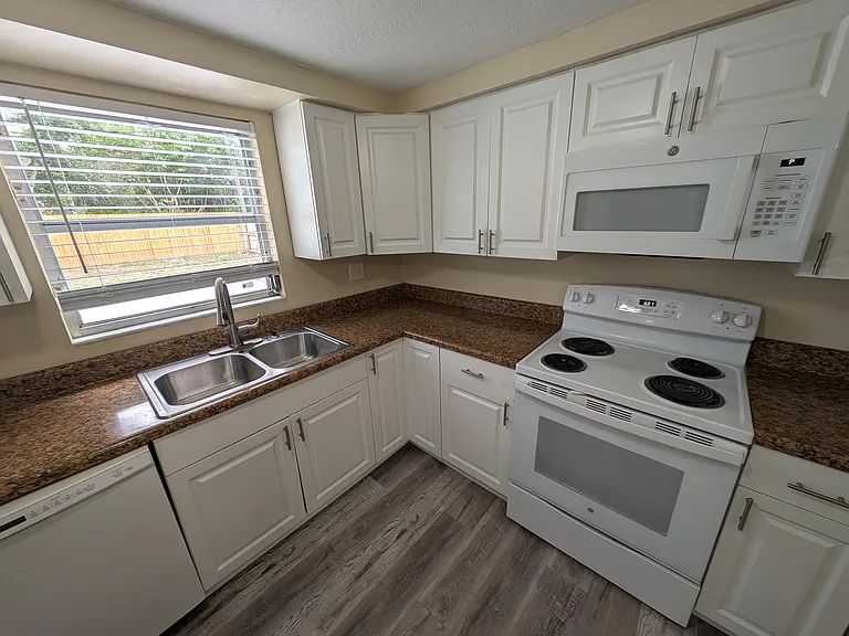 111 W Grapefruit Cir — Photo 9