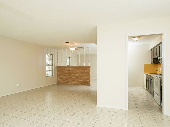 5th image of 2224 Westway Ave