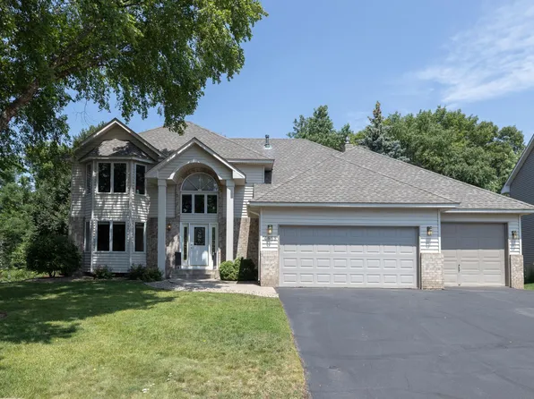 4855 138th St W, Apple Valley, MN 55124