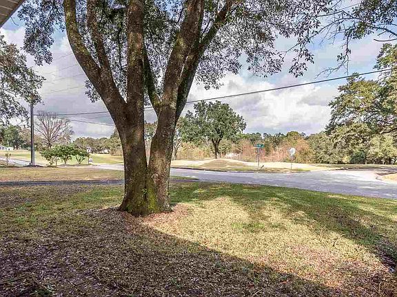 4th image of 8595 Scenic Hills Dr
