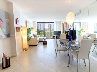 (Undisclosed Address), Aventura, FL, 33180