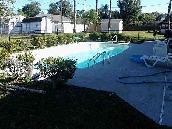 4th image of 2012 High Glen Ct S